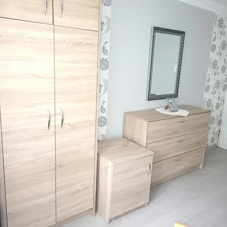 Miramar Kwatera prywatna *